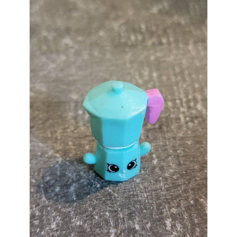 Miniature blue coffee pot Kettle moose Shopkins toy figure